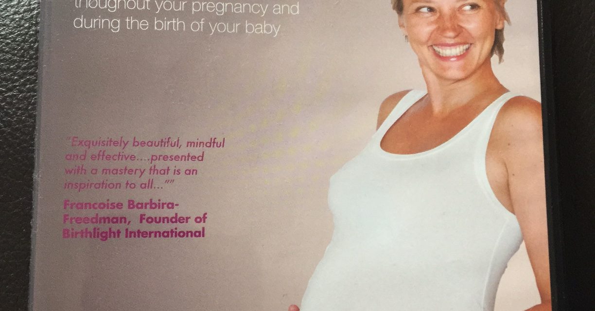 REVIEW- Yoga&Mindfulness (Pregnancy&Birth) DVD