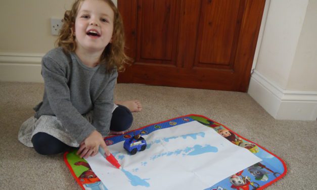 REVIEW – Tomy Paw Patrol Aquadoodle