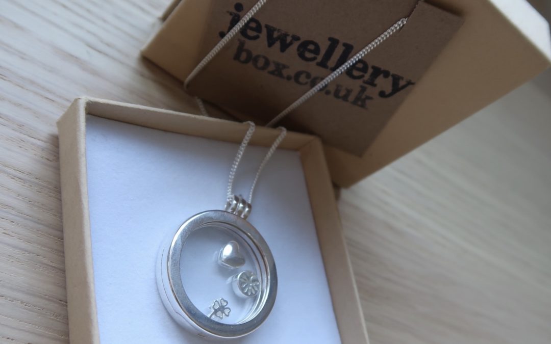 GIVEAWAY – Jewellery with a Story at Jewellery Box