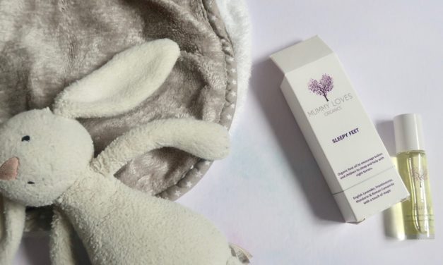 REVIEW – Mummy Loves Organics Sleepy Feet / Shhleepies Feet