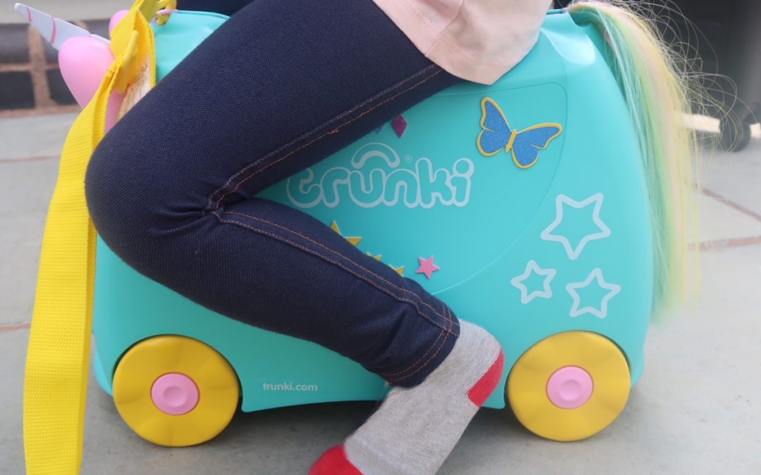 REVIEW & GIVEAWAY – Trunki Ride on Suitcases for Kids