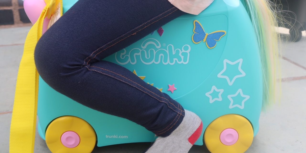 REVIEW & GIVEAWAY – Trunki Ride on Suitcases for Kids