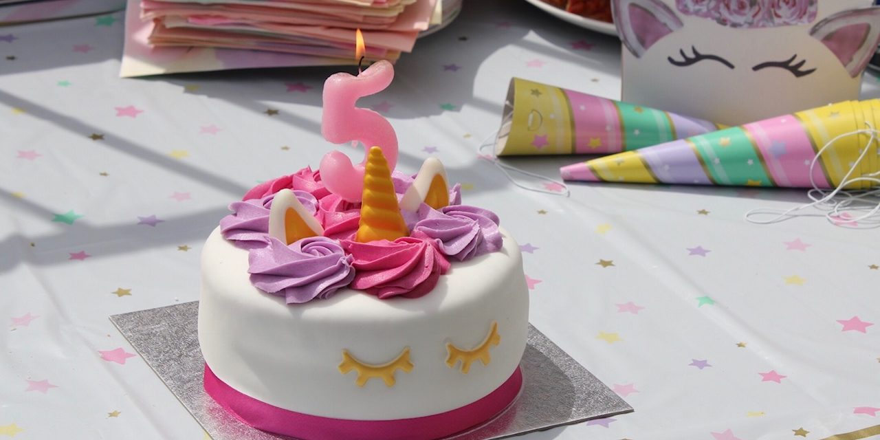 Unicorn Party *FREE UNICORN PARTY PRINTABLES*