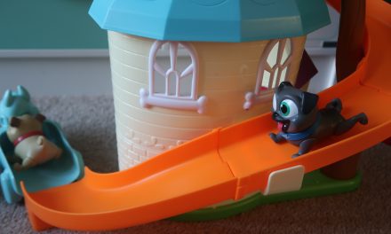 REVIEW – Puppy Dog Pals Doghouse Playset