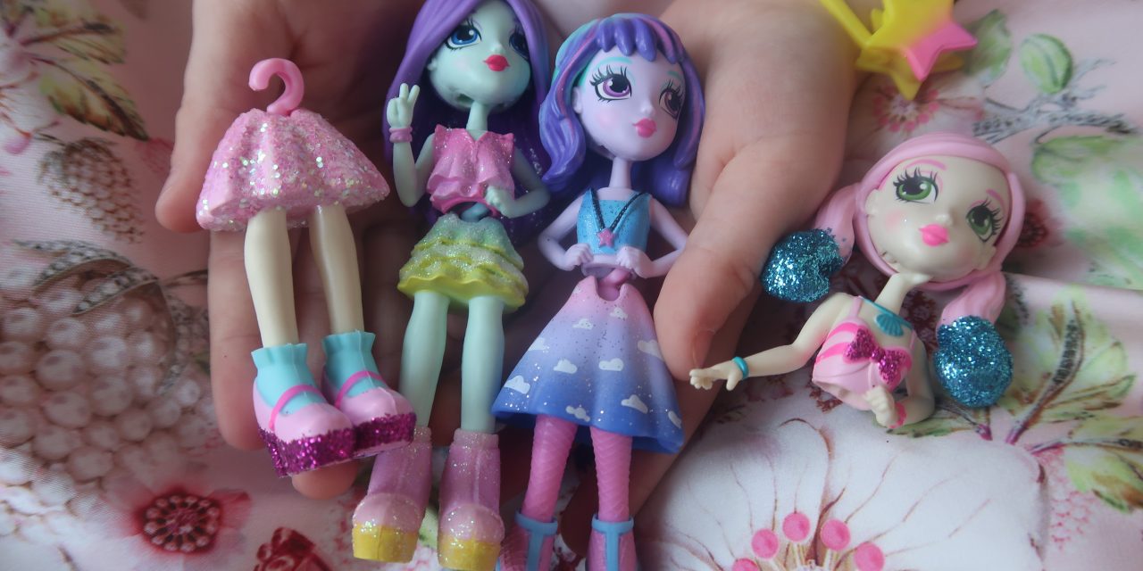 REVIEW – Off the Hook Dolls – Collectible Fashionista Dolls