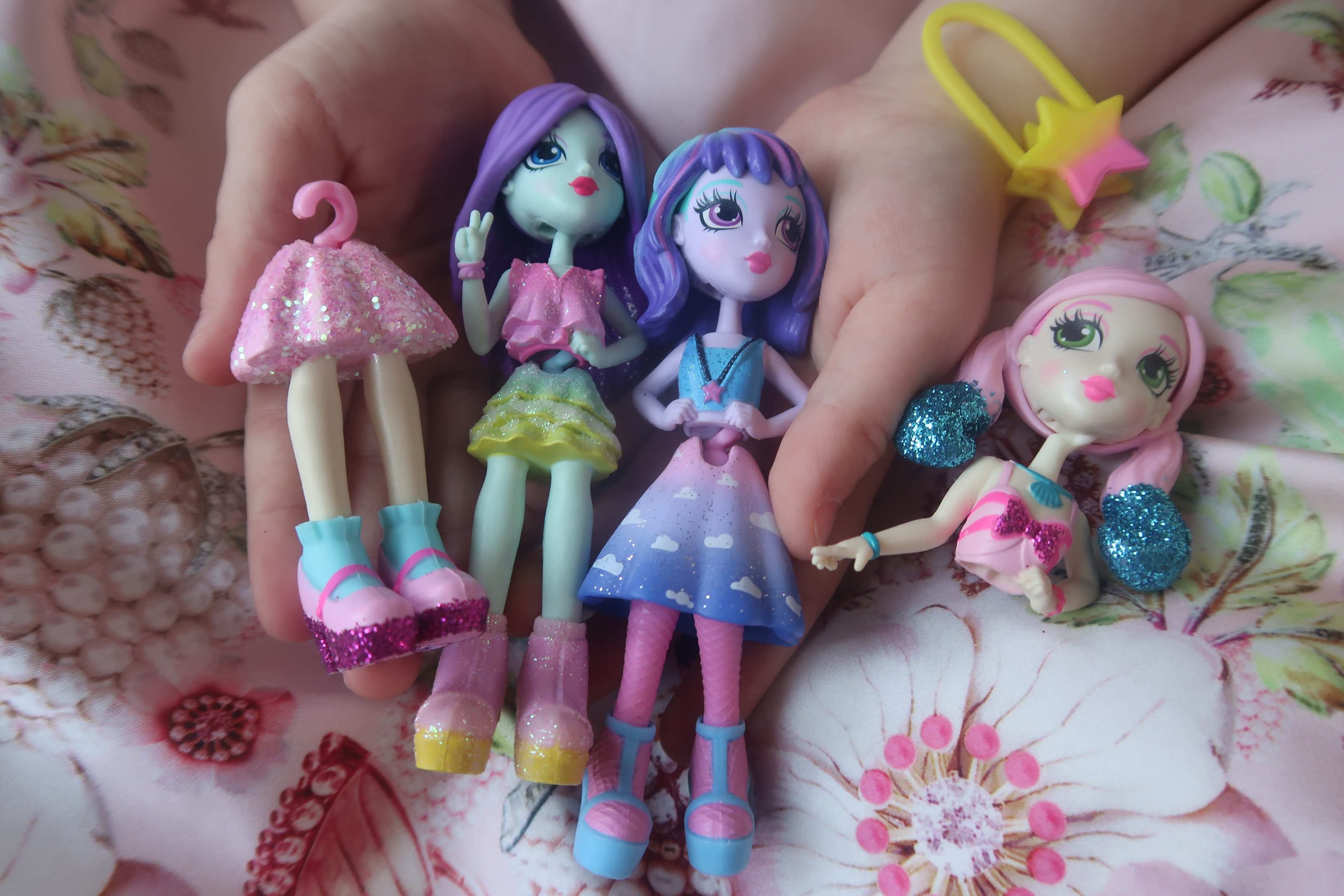 REVIEW - Off the Hook Dolls - Collectible Fashionista Dolls - Real
