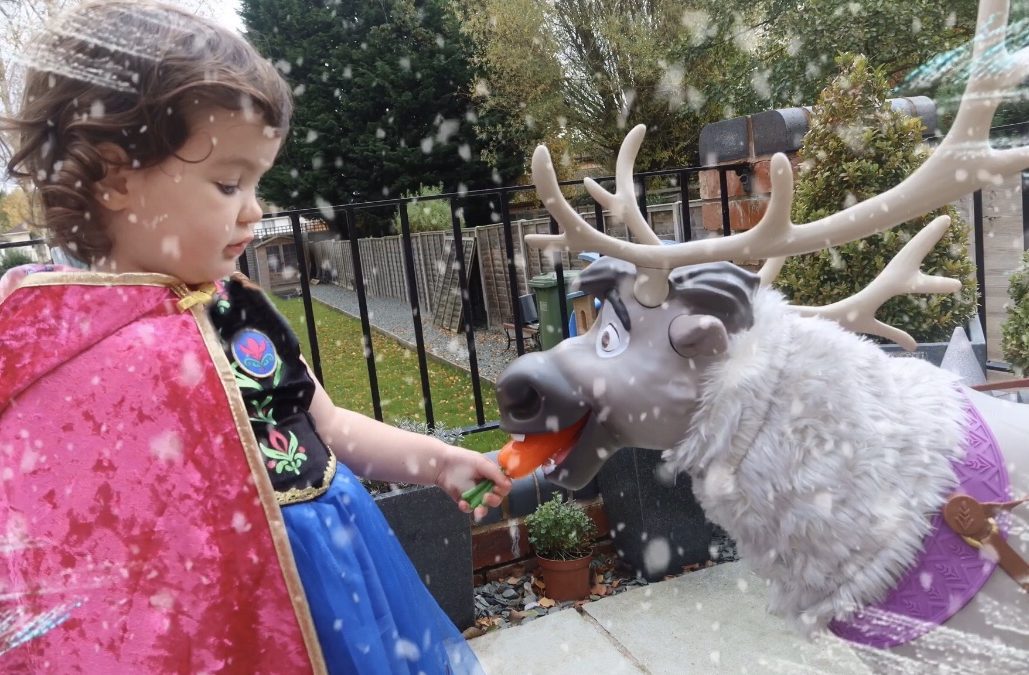 Sven Ride on Reindeer Frozen 2 REVIEW