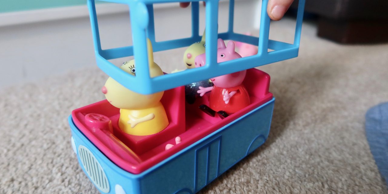 Peppa Pig Story Book Playset and Vehicle Review