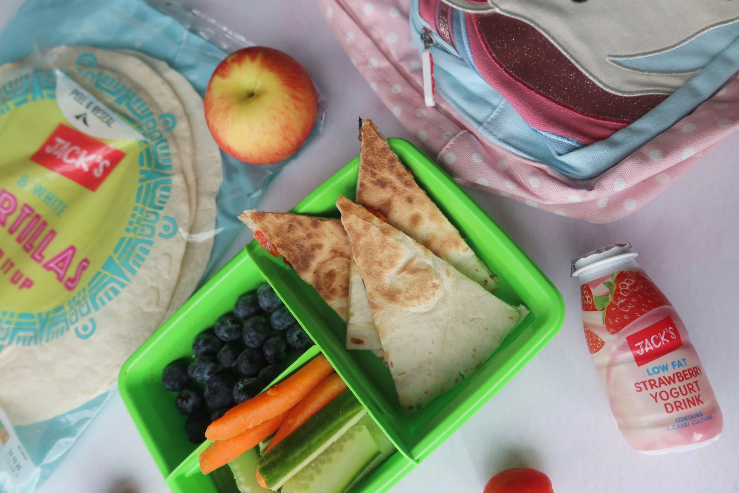 Quick and Easy Kids Lunchboxes on a Budget with Jack’s Supermarket