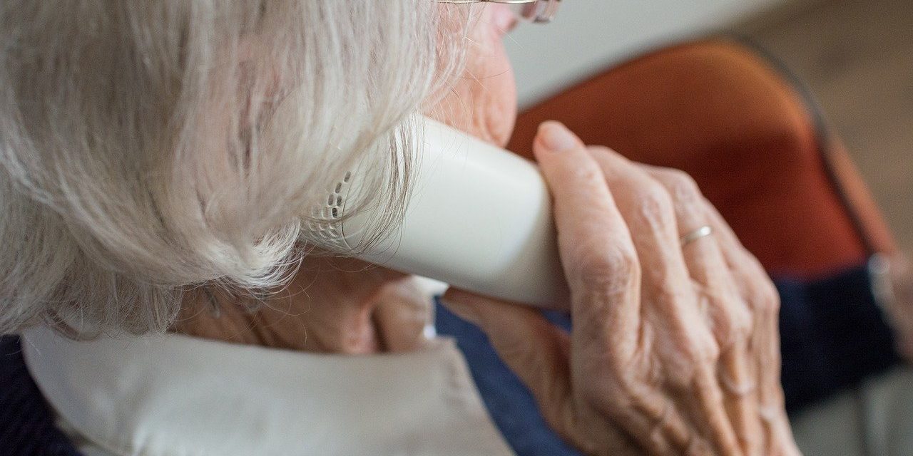 Supporting Elderly Relatives During Lockdown