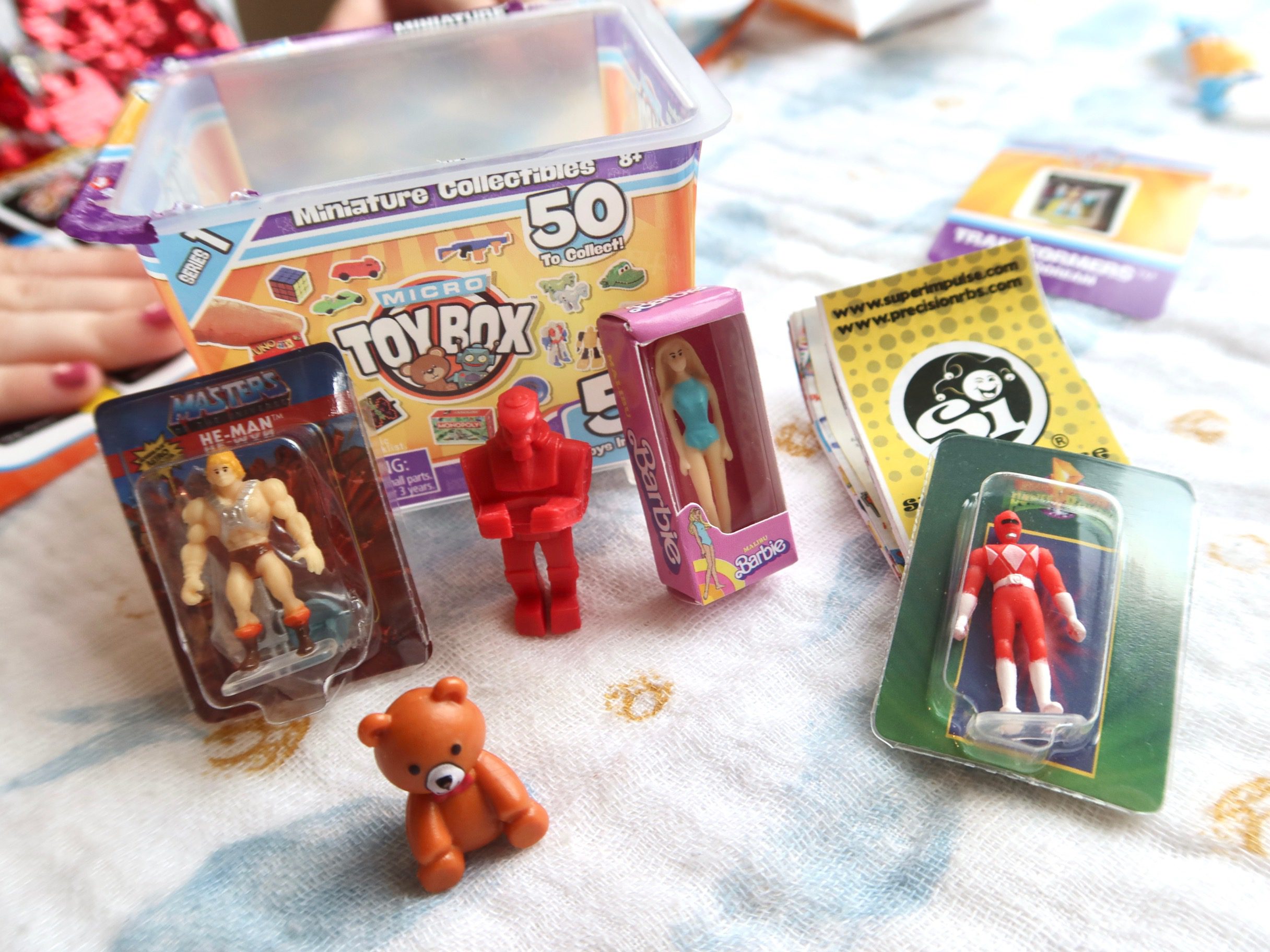 Micro Toys – Toy Box Collectibles REVIEW