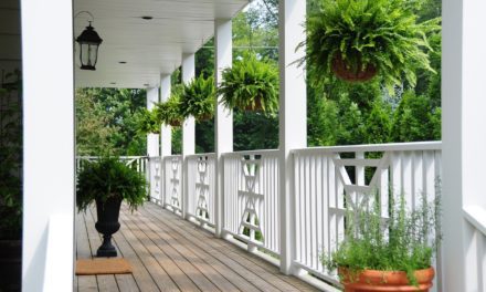 Why You Should Choose To Install A Veranda Instead Of A Conservatory