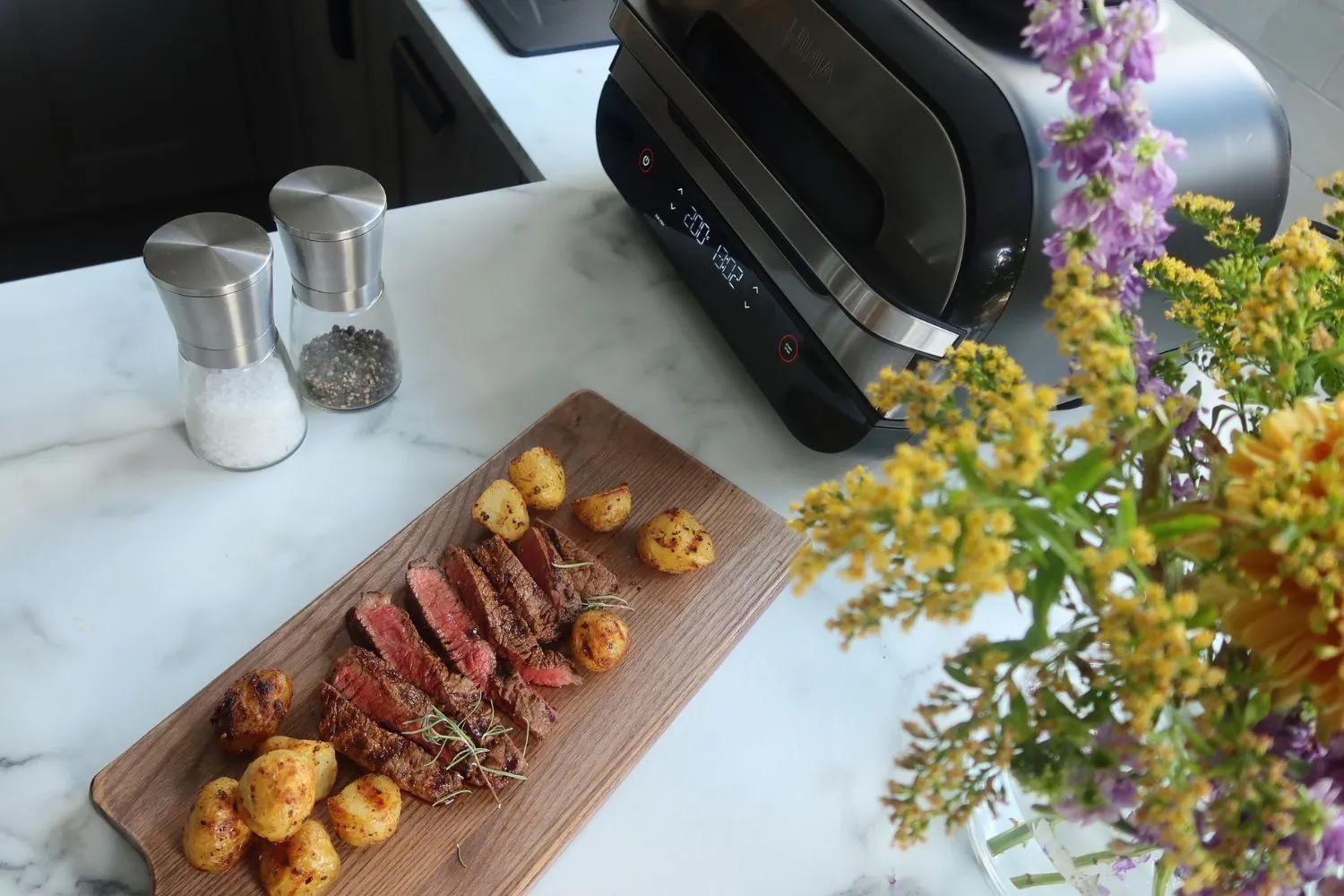 Ninja Foodi Grill Review: The Kitchen Appliance That Can Grill, Roast,  Bake, Air Fry & Dehydrate! - Mumslounge