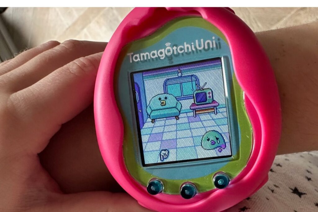 Thoughts on the Uni 🤔 : r/tamagotchi