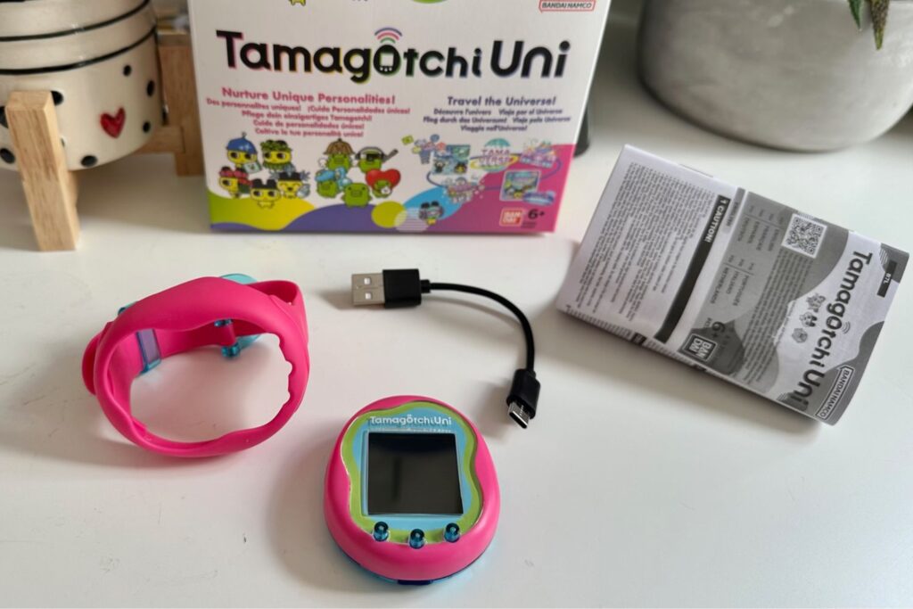 Tamagotchi Smart Delivery & Shopping App Contents
