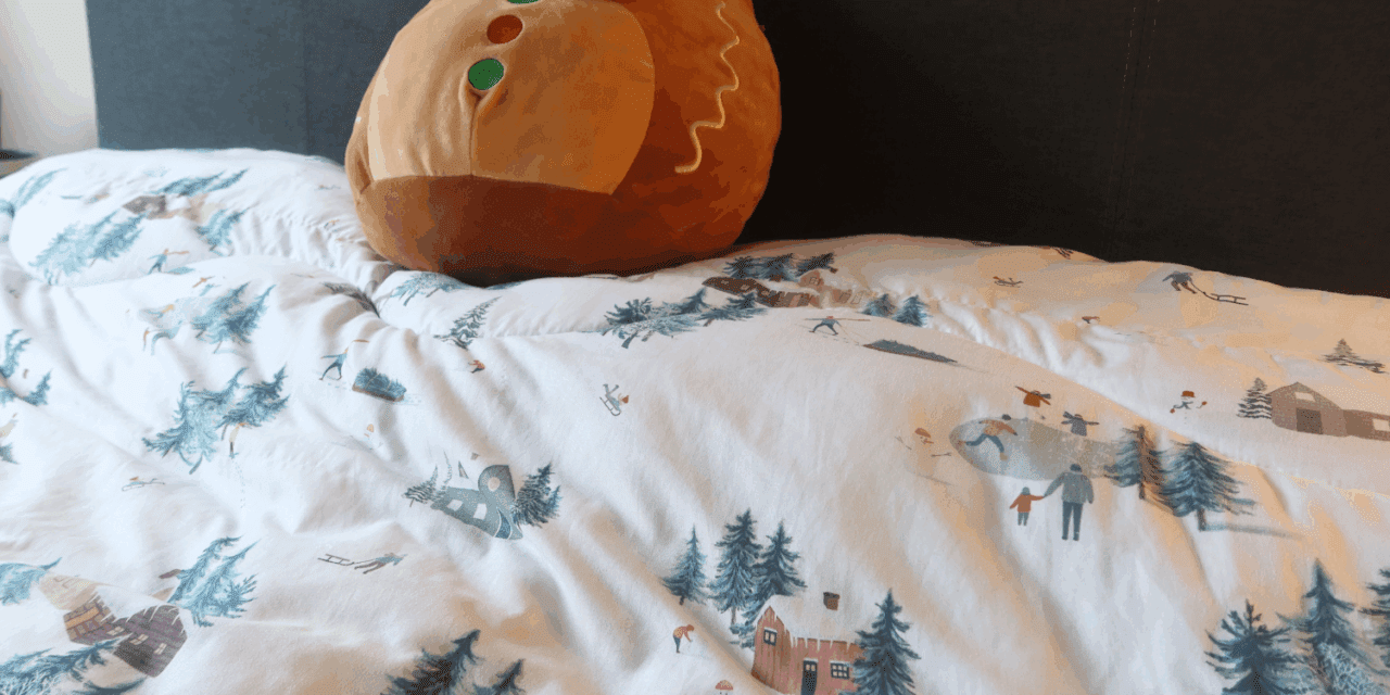 Festive Night Lark Duvet – The Best Coverless Duvet Review